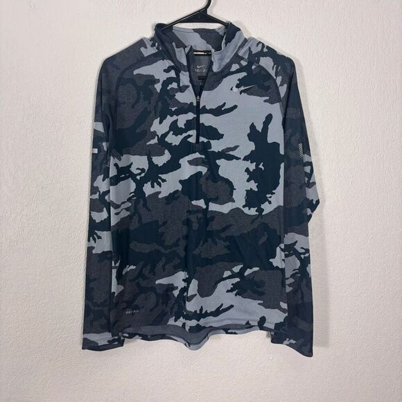 Nike Women's Dri Fit Light Blue with Grey Camo Quarter Zip Pullover Workout Jack - Picture 1 of 7